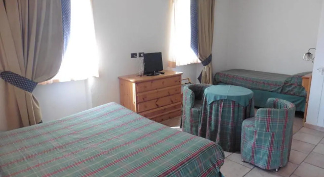 Семейный номер Standard Hotel Mont Nery