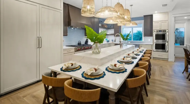 Коттедж Maritime Manor in Siesta Key