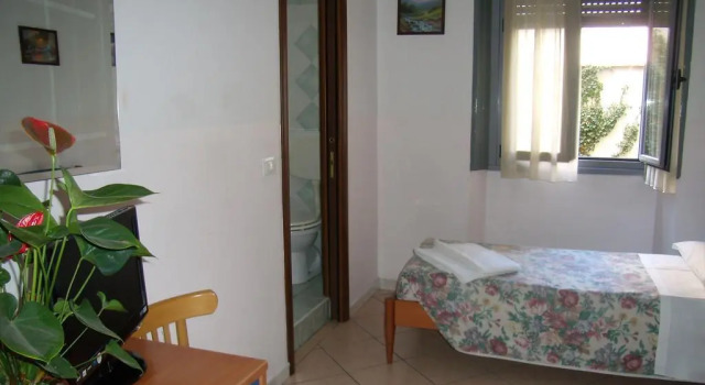 Кровать в общем номере CSI Group - Hotel Central Station