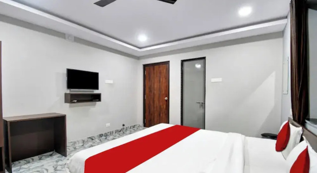 Номер Deluxe Goroomgo Shree Ganapati Resort Bhub