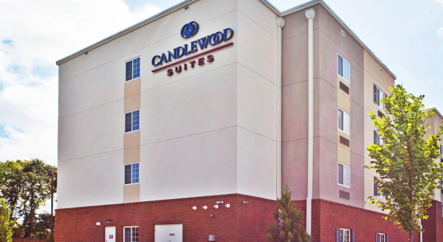 Candlewood Suites Columbus Fort Benning by IHG, Buchen Sie Hotel Columbus Georgia