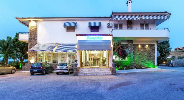 Xenios Port Marina Hotel