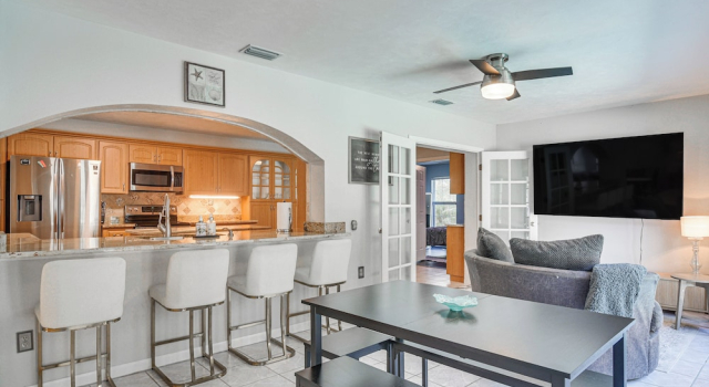 Poolside Oasis! Family Escape in Safety Harbor, 预订 酒店 塞夫蒂港 Pinellas County