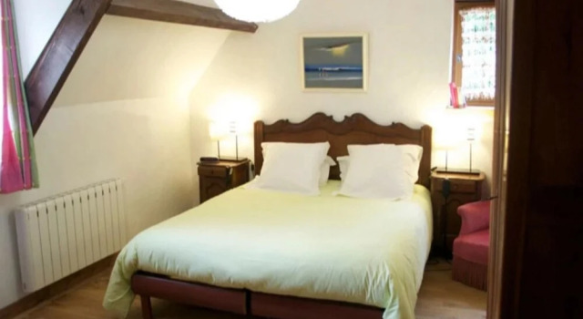 Villa With 5 Bedrooms in Les Eyzies-de-tayac-sireuil, With Private Poo
