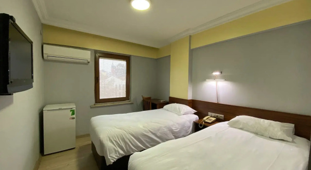 Hotel Cenedag