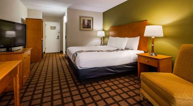 Двухместный номер Standard Best Western Plus Chicago Hillside
