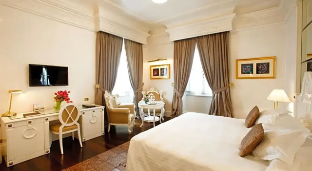 Двухместный номер Deluxe Hotel Majestic Roma