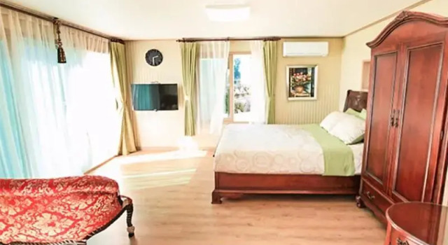Seogwipo Lion Hill Pension