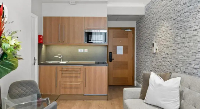 Апартаменты Cleveland Residences Russell Square