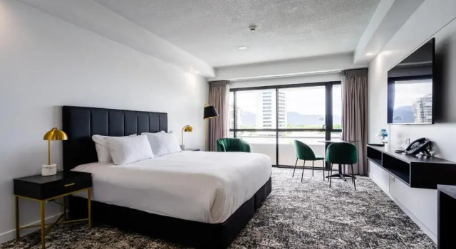 Номер Standard The Benson Hotel