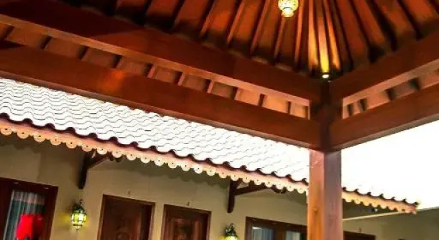 Griya Wijilan Syariah, Réserver Hôtel Hôtels à Kraton avec parking, Parking