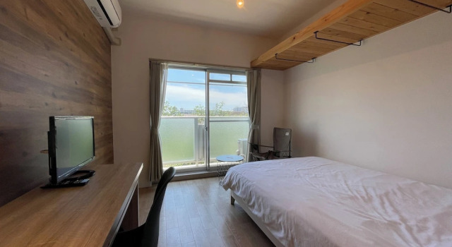 Двухместный номер Standard с балконом 365BASE outdoor hostel