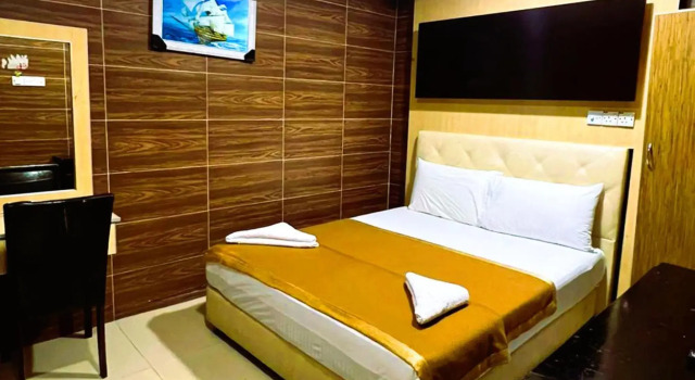 Batu Caves Hotel, Забронировать Отель Пещеры Batu Caves Селангор, рядом с Торговый центр Tesco Extra Selayang