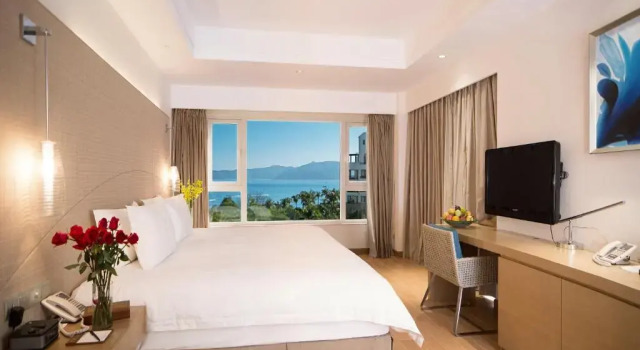 Двухместный номер Superior с видом на море Ocean View Resort Yalong Bay