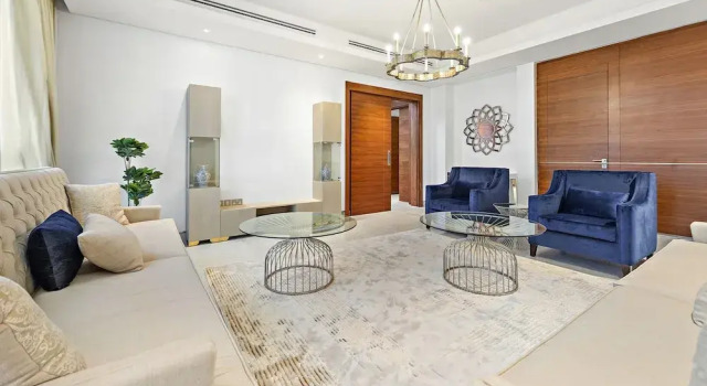WelHome - Luxe Villa With Private Pool Near The Beach, Забронировать Вилла Остров Саадият Абу-Даби, рядом с Пляжный клуб Saadiyat
