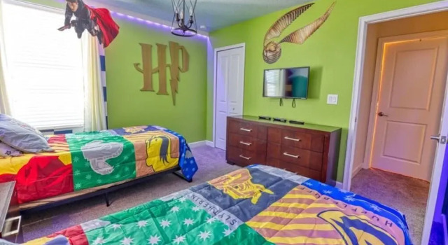Perfect Vacay, Themed Rooms, Game Room & Theater