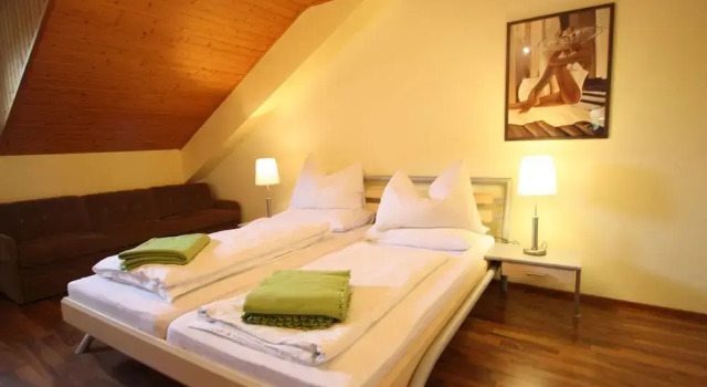 Scenic Apartment in Krispl Salzburg with Swimming Pool, Book Apartment Hotels in Gaissau with Parking, Parking