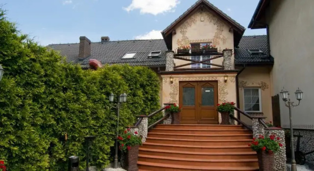 Dworek nad Stawem, Reserva ahora Hostal o pensión Wodzislaw Slaski Silesia