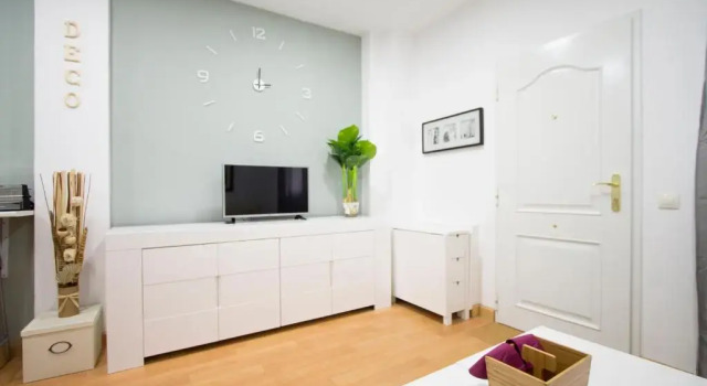 Apartamentos Goyescas Deco, Забронировать Апартаменты/квартира Тетуан Мадрид