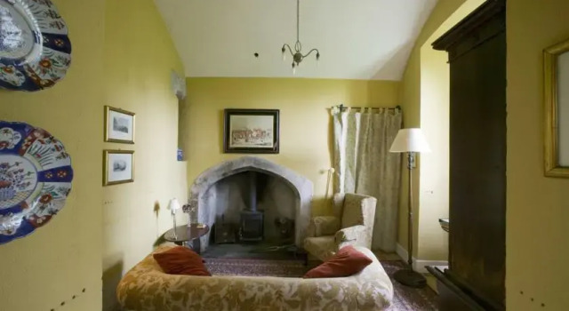 Annes Grove Miniature Castle, Prenota Hotel  