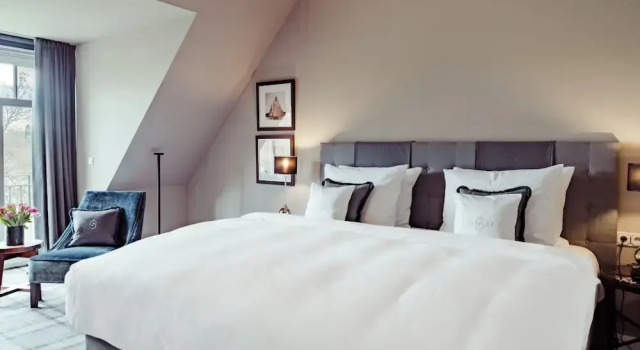Номер Comfort THERESET Schloss Groß Plasten