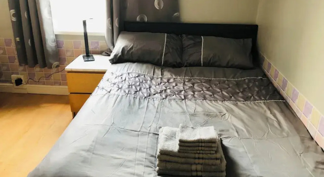 Lovely 3-bed Charming Apartment in Portsmouth, Забронировать Апартаменты/квартира Портсмут Хэмпшир, рядом с Magistrates Court