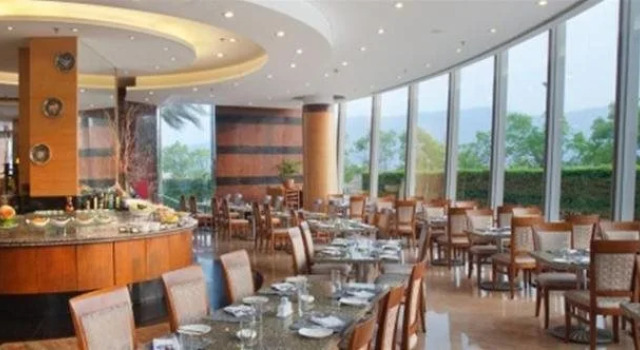 Holiday Inn Daya Bay, Boek Hotel Hotels in Guangdong met parkeren, Parkeren