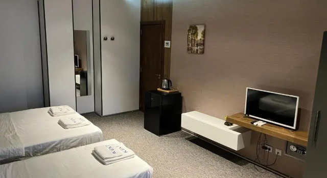 Люкс с балконом Kent Hotel