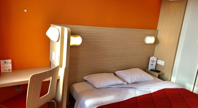 Двухместный номер Standard Premiere Classe Perpignan Sud
