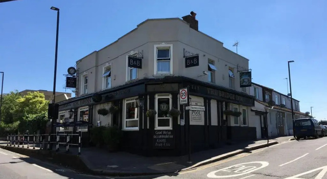 The Bridge Inn, Забронировать Отель Отели Большого Лондона с завтраком, Завтраки