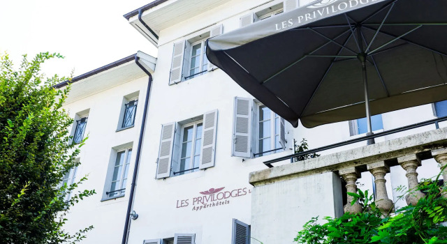 ROYAL Annecy Apparthôtel