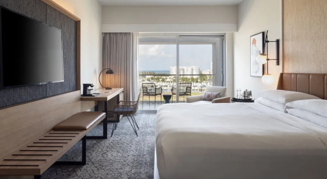 Двухместный номер Deluxe с балконом и с видом на залив Sheraton Puerto Rico Resort & Casino