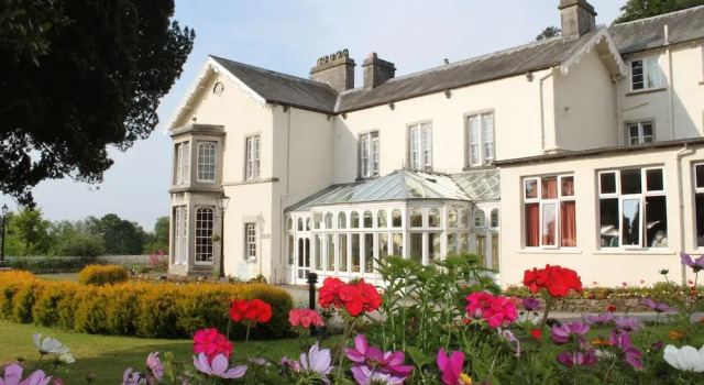Lambert Manor, Boek Hotel Hotels in Merseyside met zwembad, Zwembad