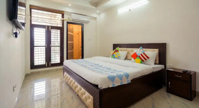 OYO 14054 Home Modern 3BHK Canal Road, Rezervovat Hotel Rājpur Uttarakhand