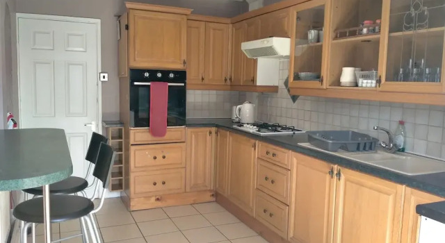 The Nest, an Immaculate 3-bed House in Walsall