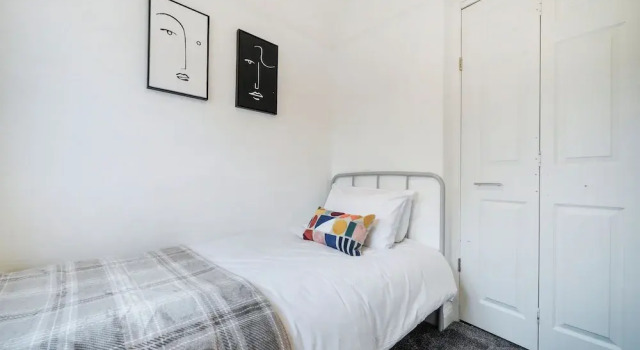 Mount Park Rd Flat, Забронировать Апартаменты/квартира Пиннер Харроу