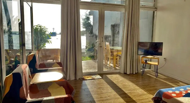 Коттедж с 3 комнатами TS Beach House