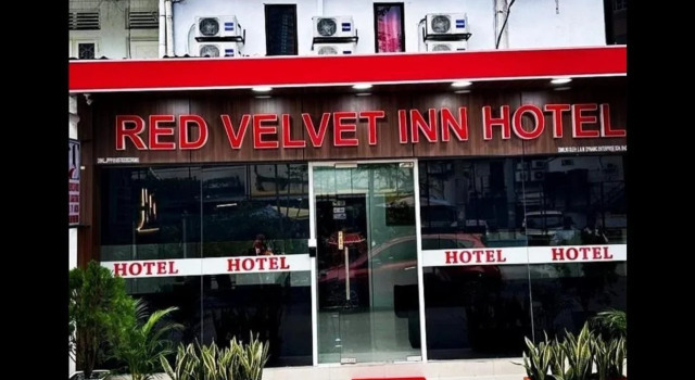Red Velvet Inn Hotel