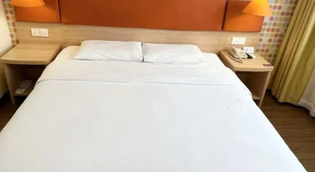 Люкс Homeinn(Shijiazhuang Yuanshi County Government Changshan Square - Domestic)