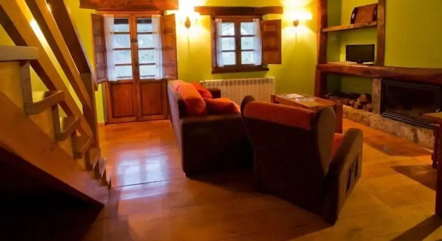 La Yosa de Argüebanes, Rezerwuj Hotel Camaleño 
