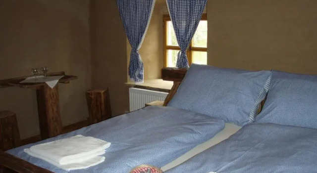 Krčma Hotel U Císařské Cesty, Забронировать Отель Бранишовице South Moravia