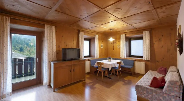 Apartments Costa