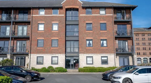 Апартаменты Waterloo Quay Apartment Private Parking