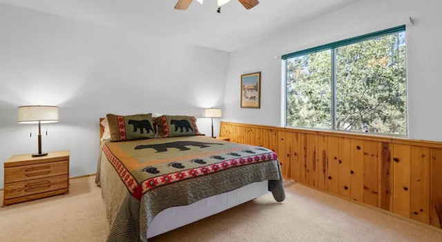 Little Bear Lodge, Забронировать Дом для отпуска Биг-Бэар-Сити San Bernardino Mountains
