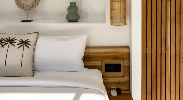 Palm Residence Lot 22 Villa Uluwatu - Tranquil Stay with Modern Comfort, Book Villa Businesshoteller i Pecatu, 4* 5*