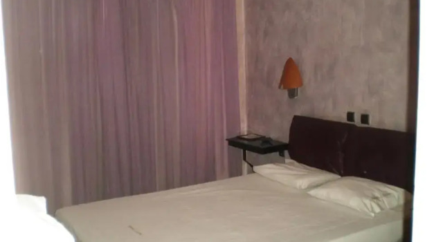 Galini Hotel, Забронировать Отель Пирей Острова Саронического залива - Аттика, рядом с Димотико Театро