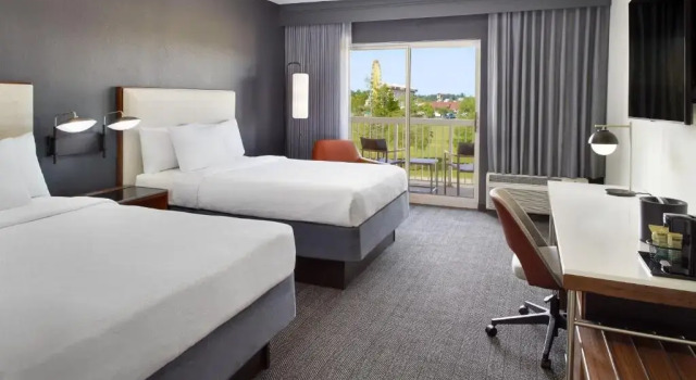 Четырёхместный номер Standard Courtyard by Marriott Myrtle Beach Broadway
