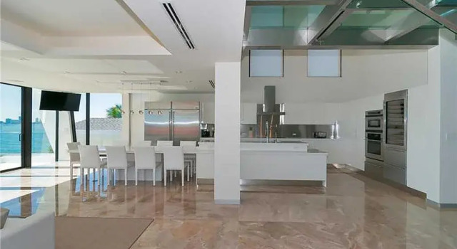 Villa Tesoro, Забронировать Вилла Отели Норт-Бей-Виллидж с парковкой, Парковка