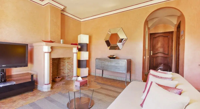Villa Dent d'Abiad, Buchen Sie Villa Hotels in Marrakech-Safi mit Parkplatz, Parkplätze
