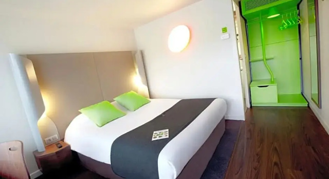 Четырёхместный номер Standard Campanile Prime - Aix-en-Provence Sud - Pont de lArc